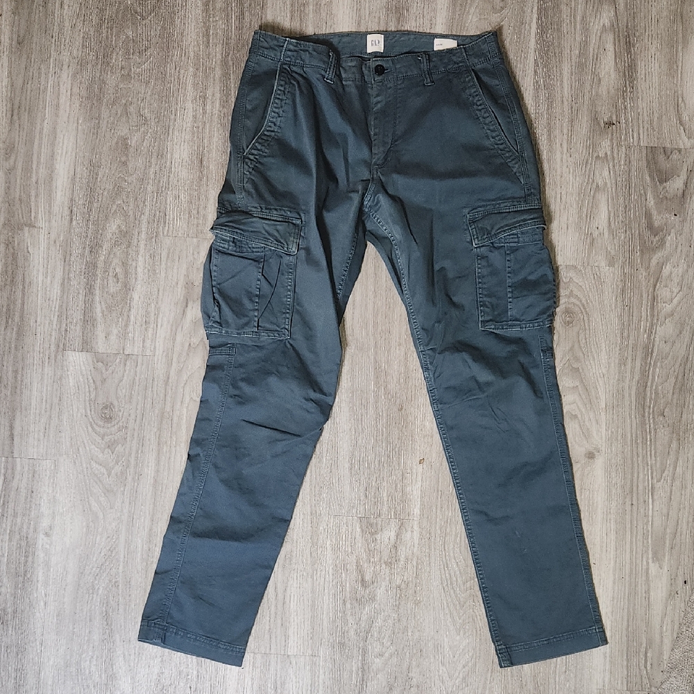 GAP Men's Cargo Pants in Washed Teal